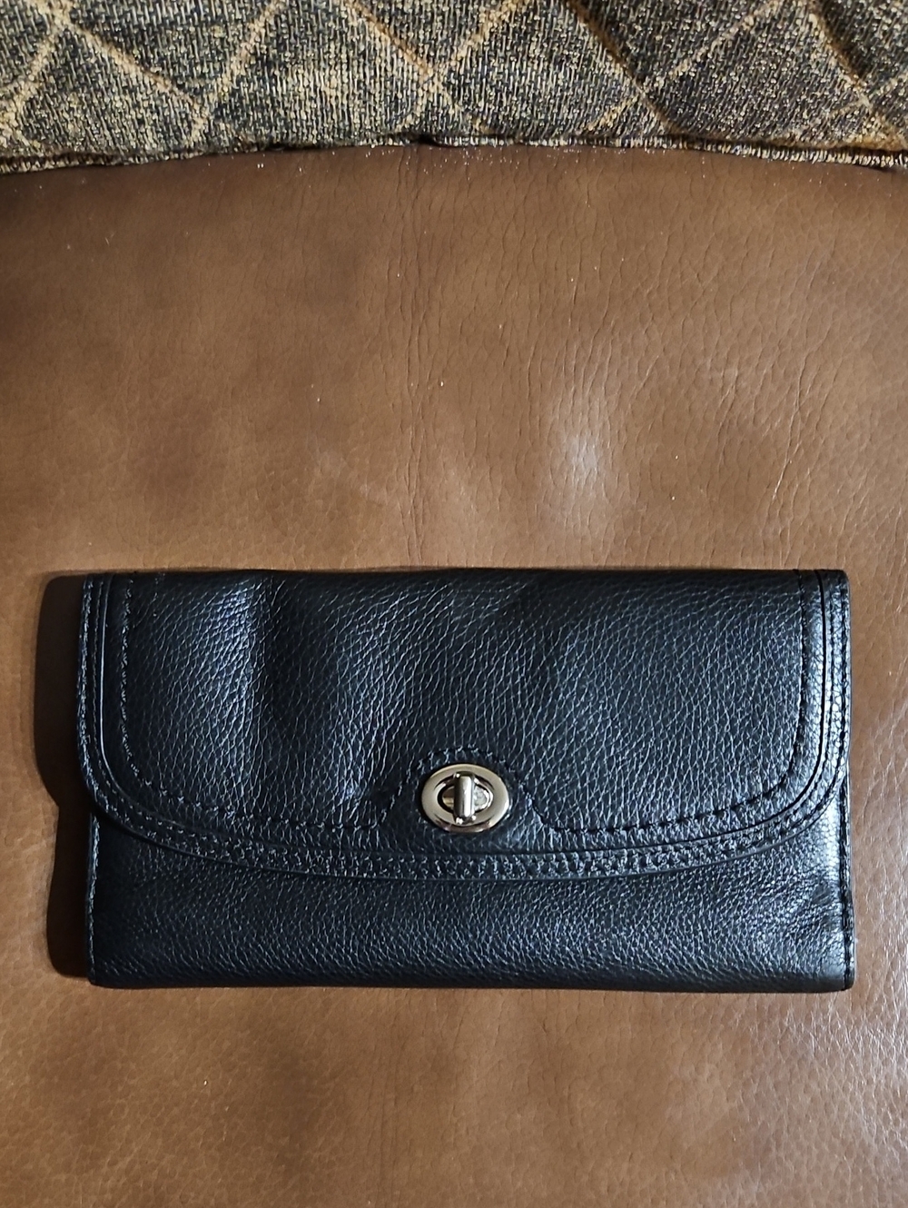Coach Park Black Pebbled Leather Turnlock Wallet Checkbook Card Holder Y2K